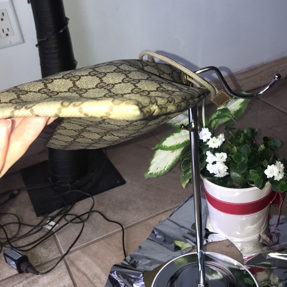 AUTHENTIC VINTAGE COATED CANVAS GUCCI DRAWSTRING BAG - Picture 10 of 17